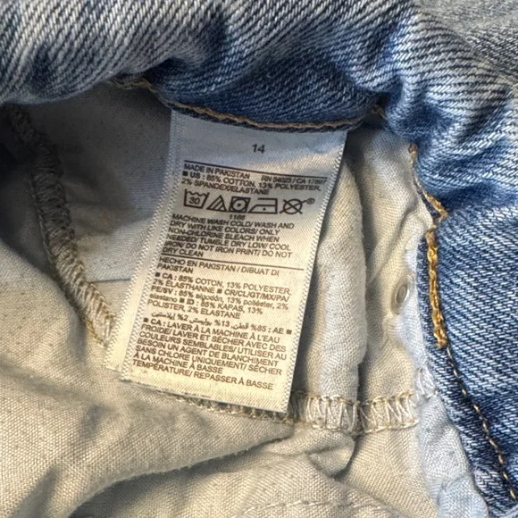 Old Navy Women's High-Rise O.G. Straight Secret Smooth Pockets - Picture 6 of 6